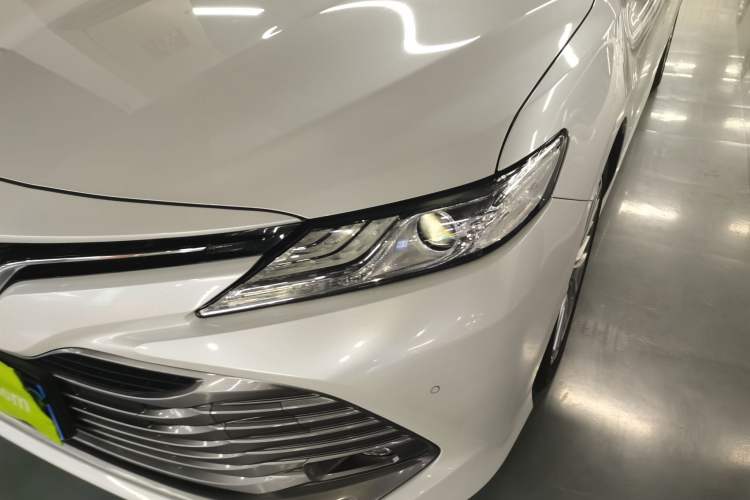 Used Toyota Camry 2019 2.5G Luxury Edition China V Standard Left Front Headlight