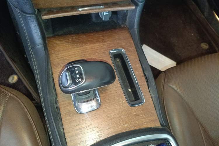 Used Chrysler 300C 2014 3.0L Excellence Edition
