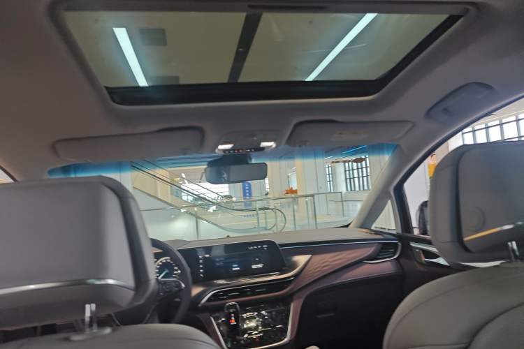 Used Buick GL8 2022 Avenir Aivia Six-Seat Deluxe Edition