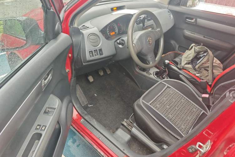 Used Suzuki Swift 2012 1.3L Manual Value Edition Driver Seat