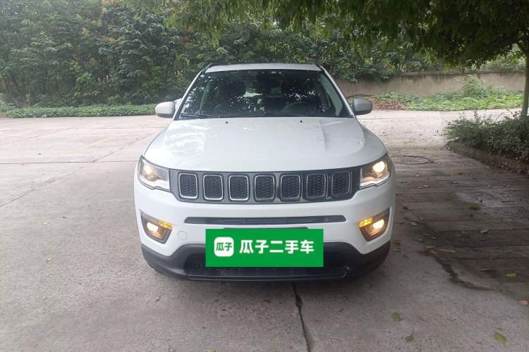 Used Jeep Compass 2017 200T Automatic Family Edition