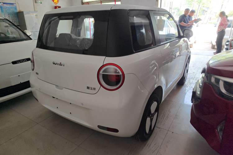 Used CHANGAN NEVO Lumin 2025 205 km Xiangqin Version Rear Right 45 Deg