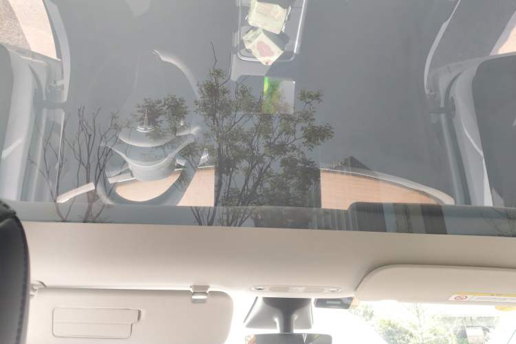 Used Tesla Model Y 2021 Long-Range All-Wheel-Drive Version