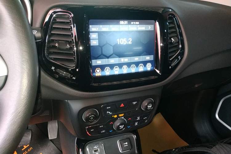 Used Jeep Compass 2019 220T Automatic Family Edition