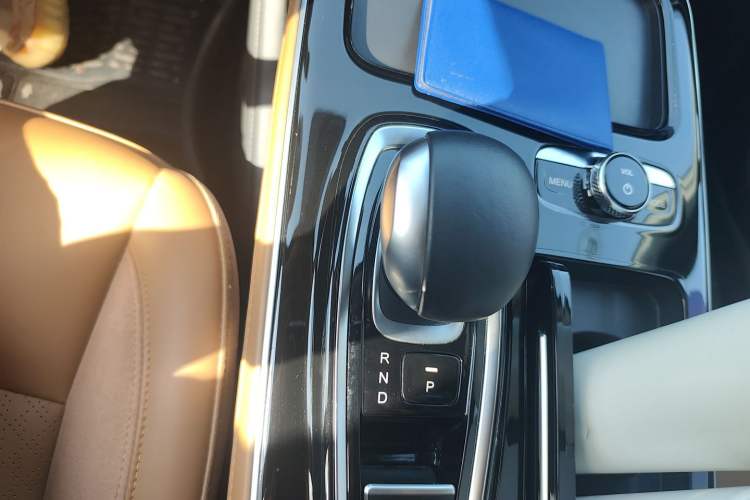 Used AION S 2019 Meizu 630 Safety Smart Drive Edition Gear Lever