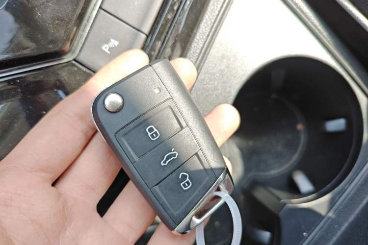 Used Volkswagen Tayron 2023 280TSI Two-Wheel-Drive Luxury Plus Advanced Version Interior 1