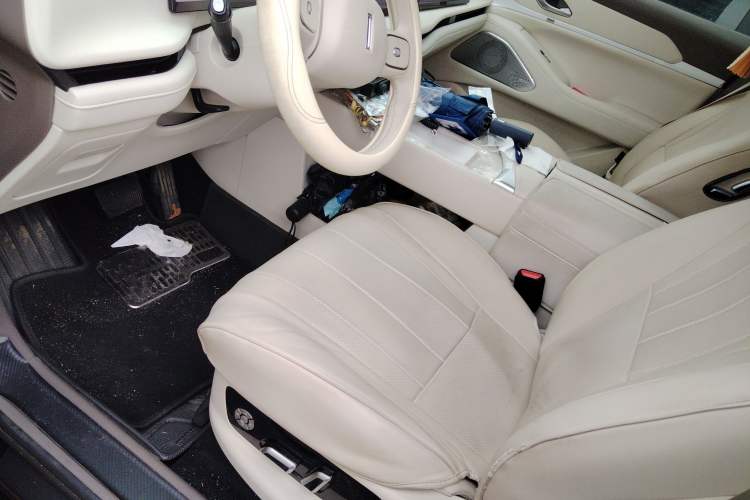 Used Wey Lanshan 2025 Four-Wheel Drive Max