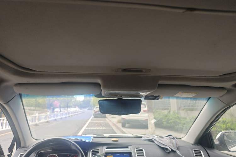 Used Geely Auto Vision 2016 1.5L Automatic Happiness Edition Headliner