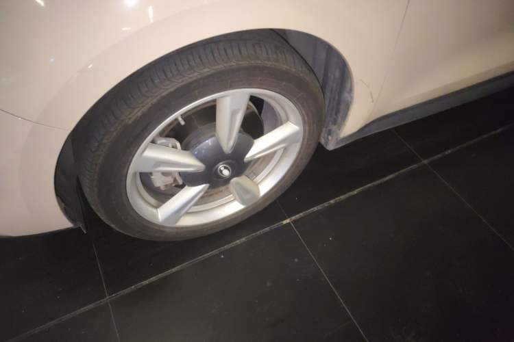 Used ORA Good Cat 2022 400km Standard Range Luxury Version Lithium Iron Phosphate
