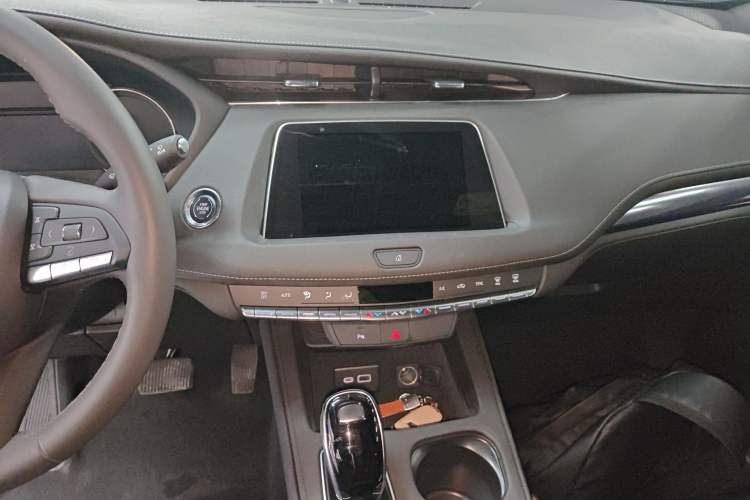 Used Cadillac XT4 2022 28T Two-Wheel Drive Fashion Edition