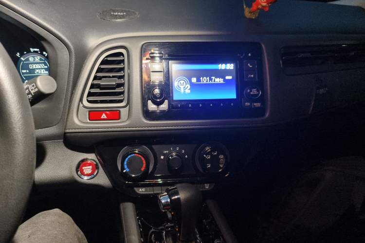 Used Honda Vezel 2017 1.8L CVT Front-Wheel Drive Pioneer Edition
