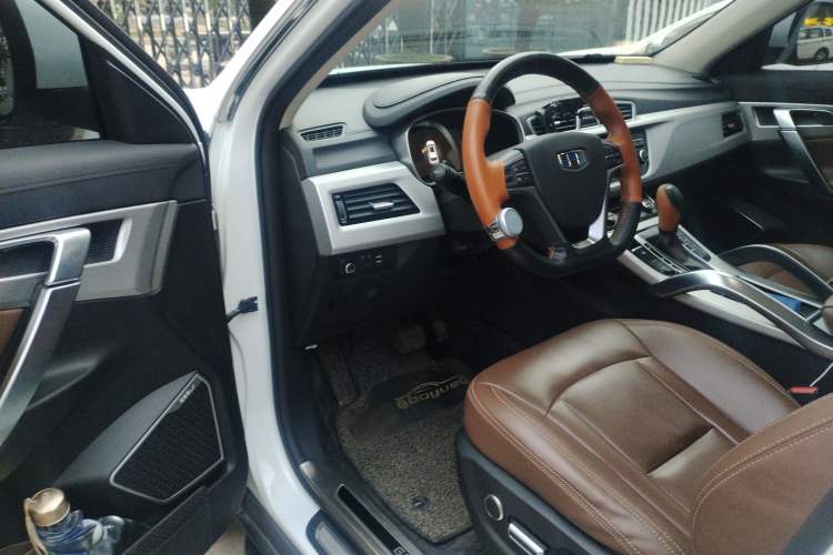 Used Geely Auto Emgrand X7 Sport 2016 1.8TD Automatic ZhiZun Version