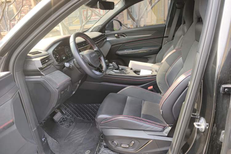 Used Lynk & Co 05 2020 2.0TD Four-Wheel Drive HypeHalo