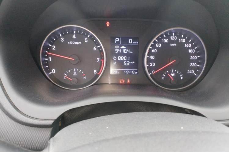 Used Hyundai Celesta 2018 1.6L Automatic GL Enjoyment Version China V Standard Odometer Close Up