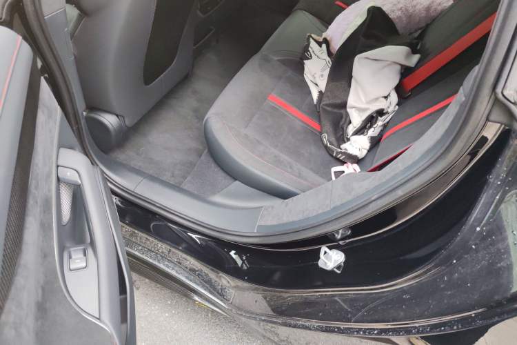 Used Xiaomi Auto SU7 Ultra 2025 Ultra Model Left Rear Seat