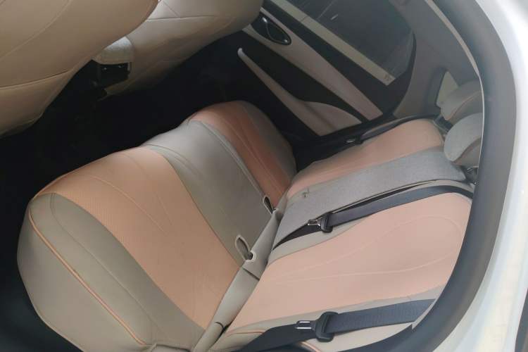 Used BYD Seal 05 DM-i 2025 DM-i Smart Drive 55KM Luxury Model Left Rear Seat