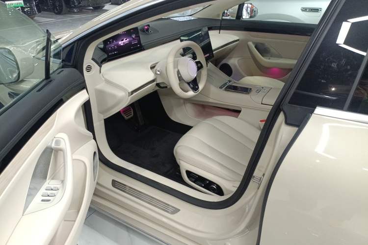 Used Hima Luxeed S7 2024 Pro Rear-Drive Long-Range Version
