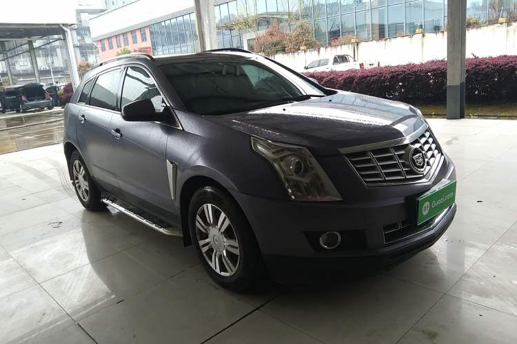Used Cadillac SRX 2015 3.0L Comfort Version Front Right 45 Deg