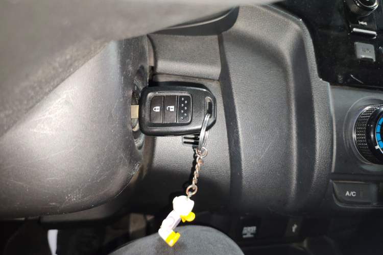 Used Honda Fit 2014 1.5L LX CVT Comfort Model Interior 1