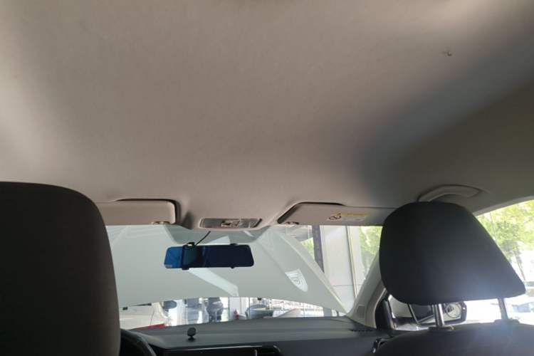 Used Jetta VS5 2020 280TSI Automatic "Thirty and Standing Tall" Edition
