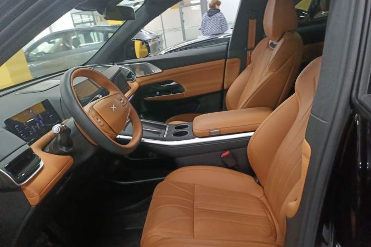 Used XPeng G9 2025 625 Long-Range Max
