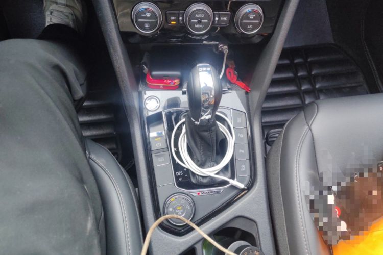 Used Volkswagen Tharu 2019 330TSI Four-Wheel Drive Flagship Model China VI Standard Gear Lever