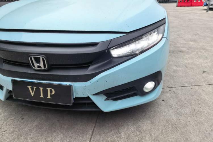 Used Honda Civic 2016 220TURBO CVT Prestige Edition
