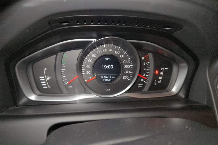 Used Volvo XC60 2017 T5 Smart Upgrade Edition
