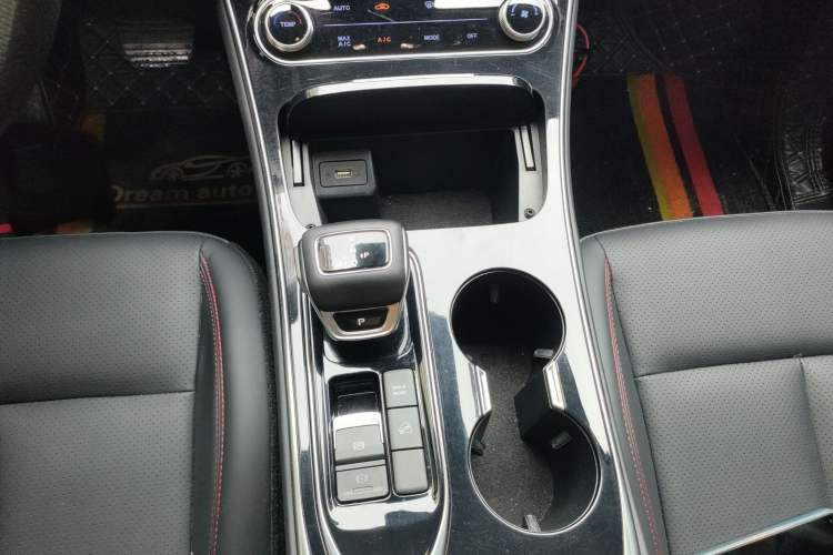 Used FORTHING T5 EVO 2021 1.5TD DCT Diamond Edition