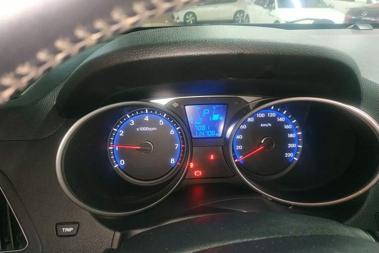 Used Hyundai ix35 2015 2.0L Automatic 2WD Smart Type China IV Instrument Cluster