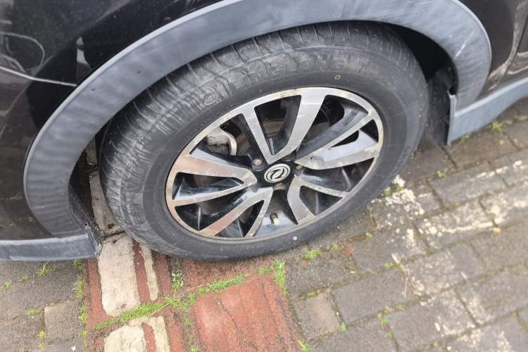 Used Dongfeng Fengon 580 2016 1.5T Manual Luxury Edition