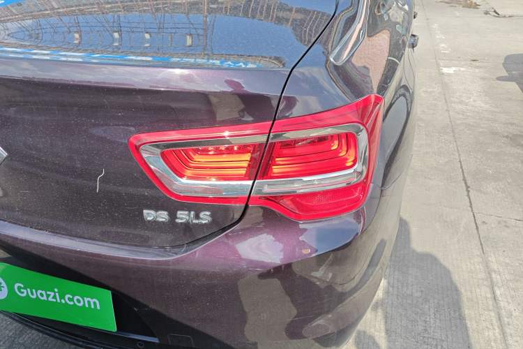 Used DS 5LS 2015 1.6T Style Edition THP160