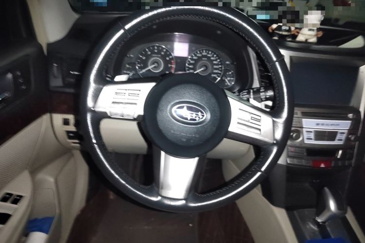 Used Subaru Outback 2012 2.5i Luxury Edition
