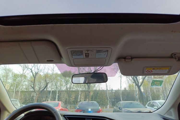 Used Nissan Lannia 2016 1.6L CVT Smart Cool Edition
