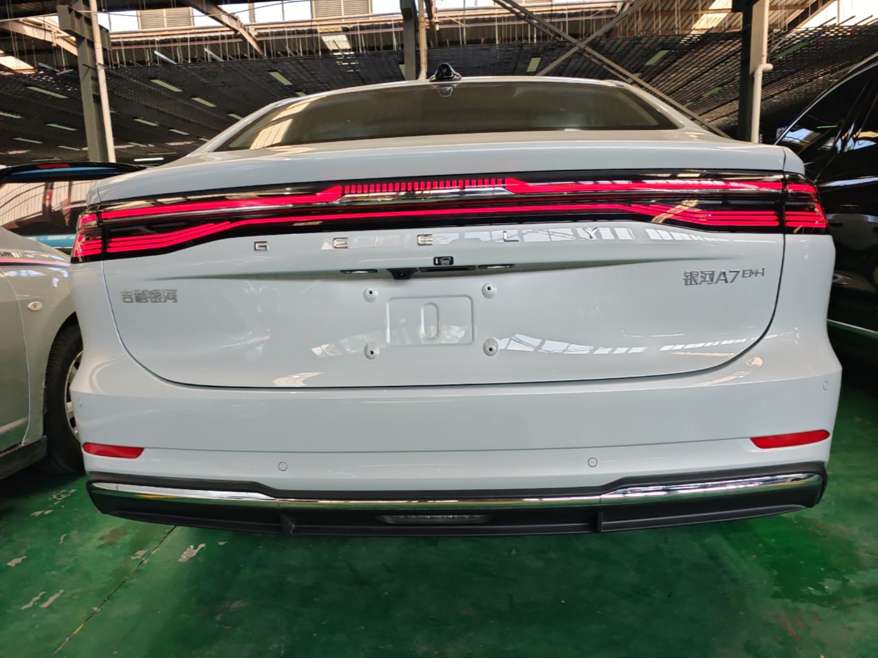 Geely Galaxy A7 2025 Model EM-i 150km Exploration+ Edition — снимка 5