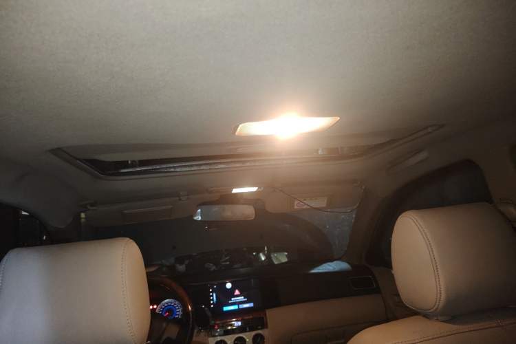 Used Toyota Corolla EX 2013 1.6L Manual Luxury Edition
