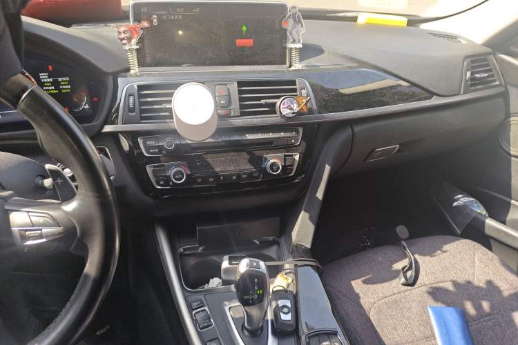 Used BMW 3 Series 2017 320Li Fashion Model
