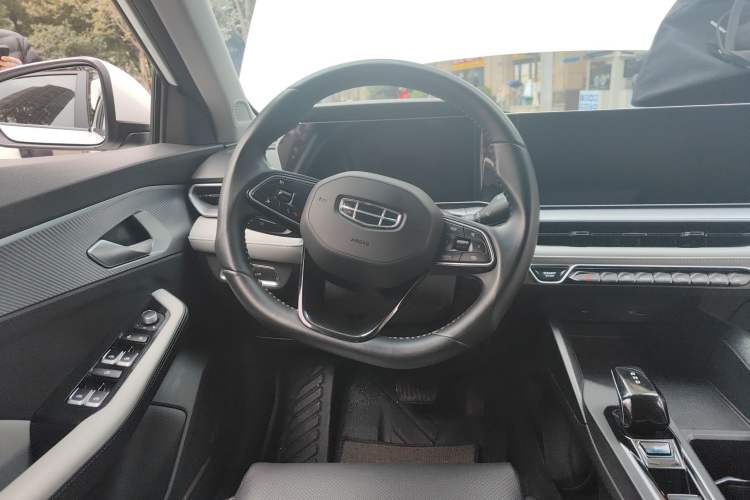 Used Geely Auto Emgrand 2023 4th Generation Champion Edition 1.5L CVT Luxury Model