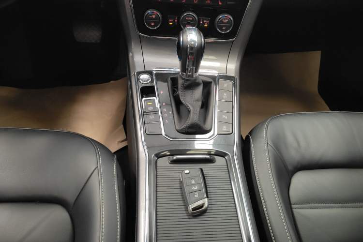 Used Volkswagen Passat 2017 280TSI DSG Luxury Edition