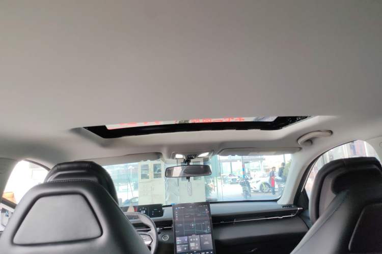 Used CHANGAN Eado 2025 Blue Whale 1.5T 500Bar Prestige Model