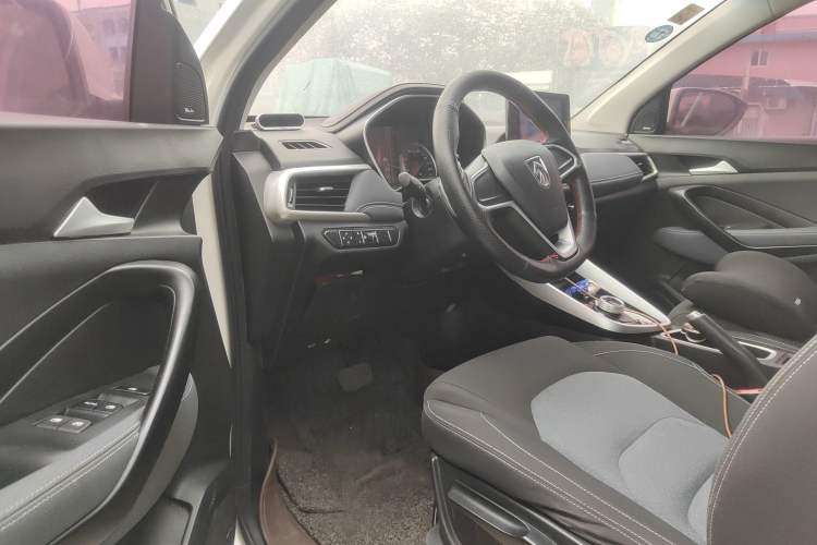 Used Baojun 530 2018 1.8L Automatic Elite Version China V Emission Standard
