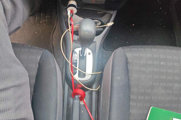 Used Nissan Livina 2013 Jinrui 1.6XL CVT Comfort Edition Gear Lever