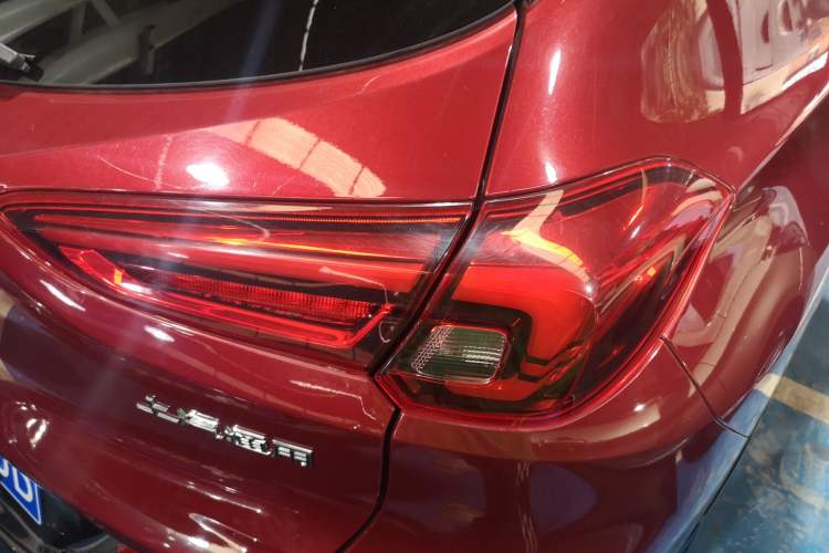 Used Buick Encore 2020 20T CVT Luxury Edition Right Rear Taillight