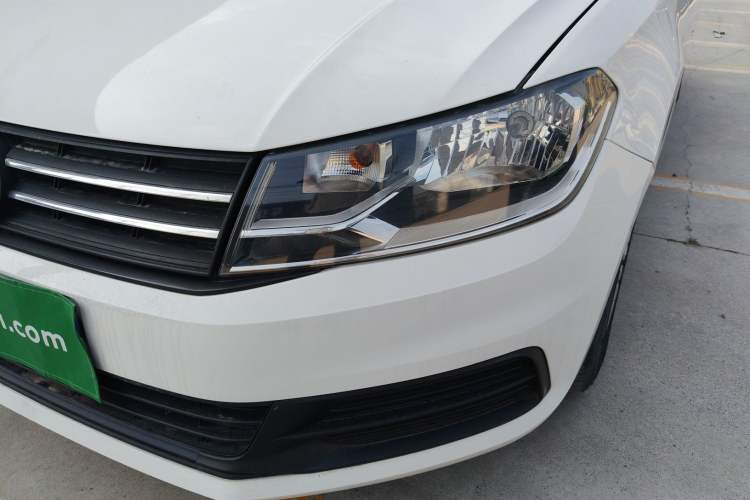 Used Volkswagen Santana 2016 1.4L Manual Fashion Edition Left Front Headlight