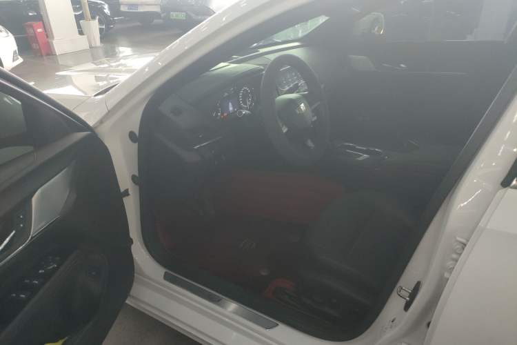 Used Cadillac CT4 2022 28T Luxury Edition