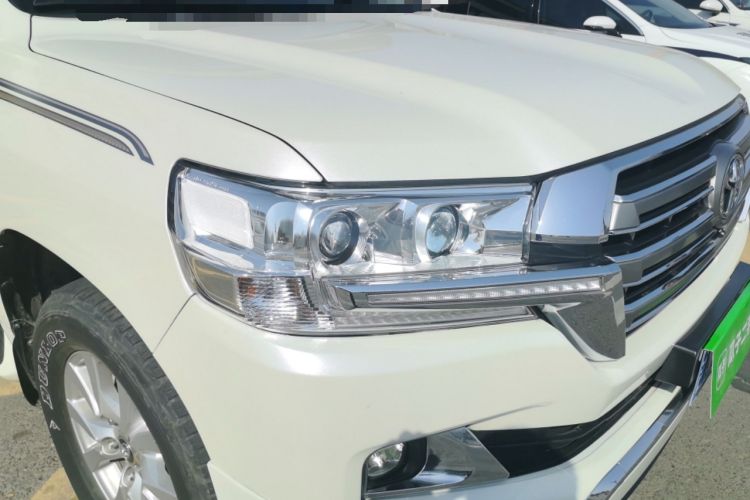 Used Toyota Land Cruiser 