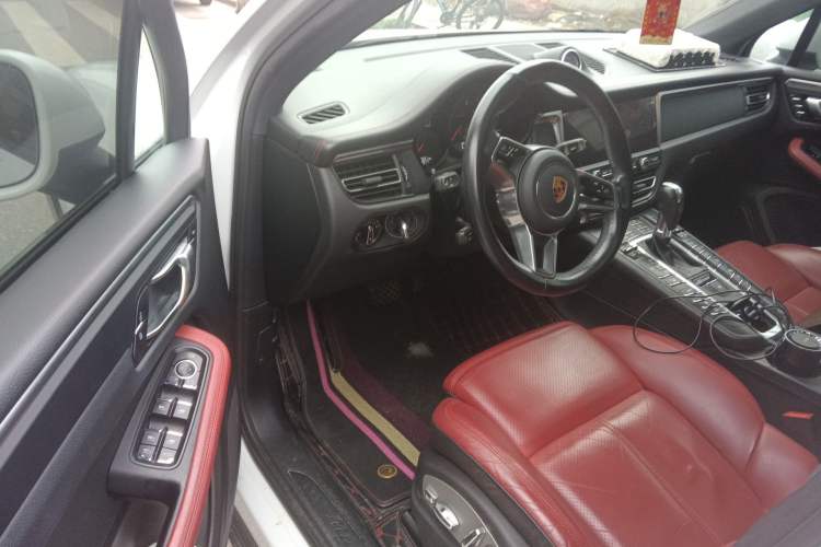 Used Porsche Macan 2020 Macan 2.0T
