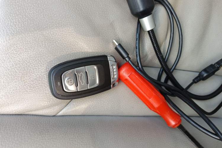 Used Audi Q5 2012 2.0TFSI Comfort Version Vehicle Key