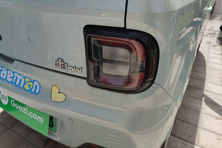 Used Geely Galaxy Panda 2024 Panda Mini 200km Endurance Bear