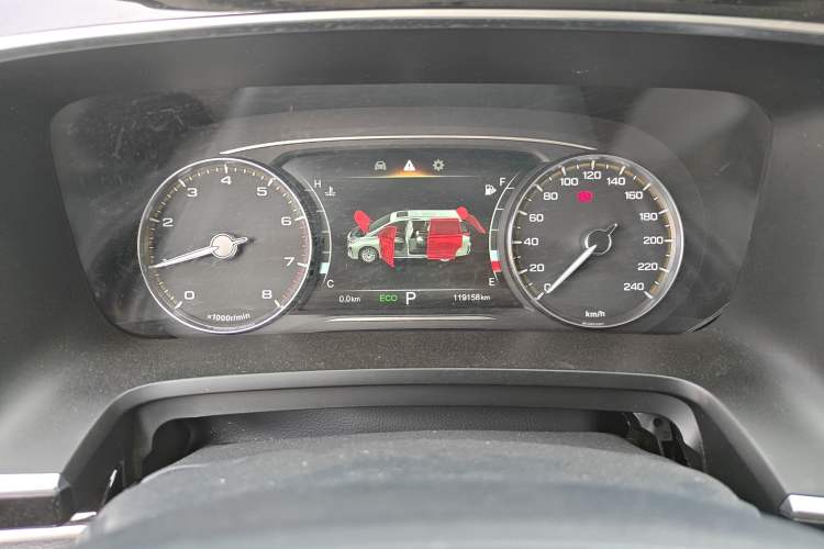 Used GAC Trumpchi M8 2023 Lingxiu Series 390T Deluxe Edition Odometer Close Up